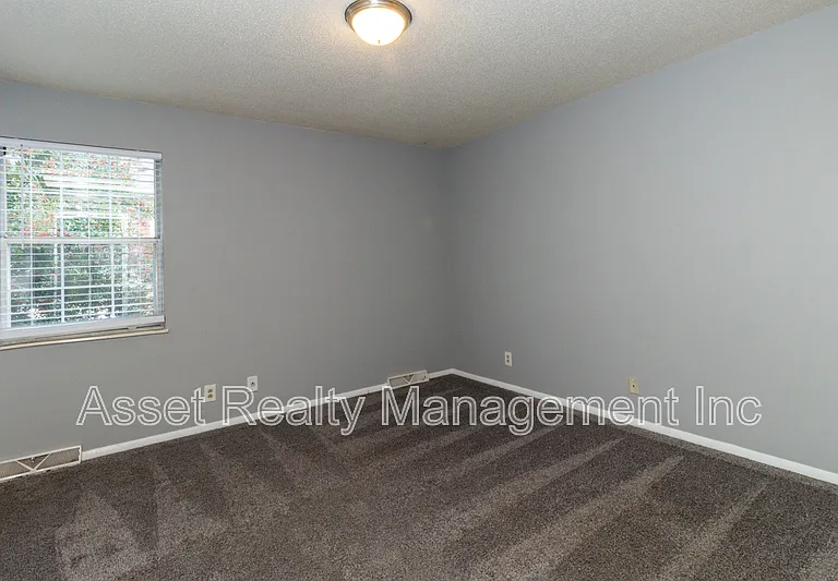 9157 Cedarpark Ln #B — Photo 13