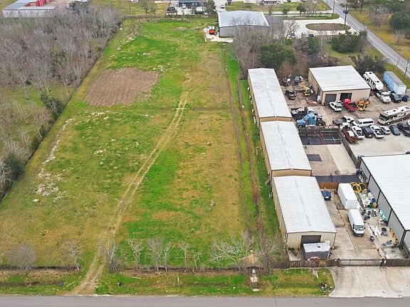 2nd image of 2109 County Road 129