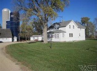 22065 Chaney Ave, Adrian, MN 56110