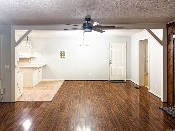 5th image of 919 N 26th St