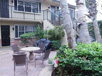 5th image of 4410 Bougainvilla Dr APT 4
