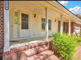 2958 Walden Rd, Fayetteville, NC 28303