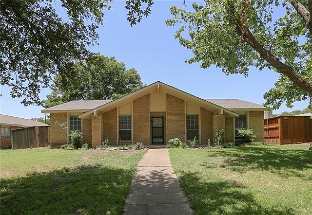 1st image of 5009 Windy Meadow Dr