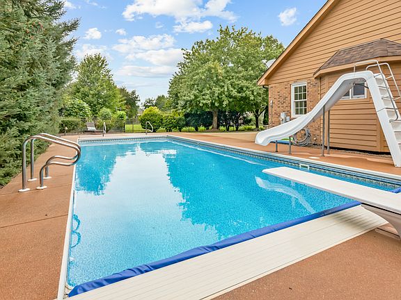 5th image of 22119 Princeton Cir