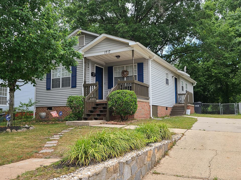 1st image of 1717 Pegram St