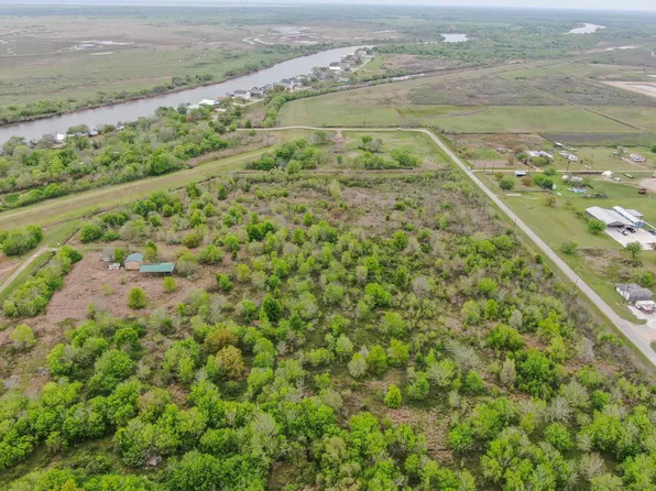 Lots 4 6 Cypress, Matagorda, TX 77457