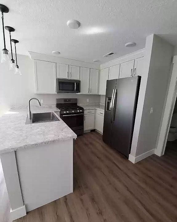 2nd image of 2782 Hamilton Way #B