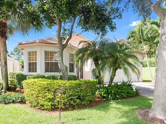 2nd image of 7334 Morocca Lake Dr