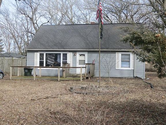 5th image of 17127 Oriole Ave