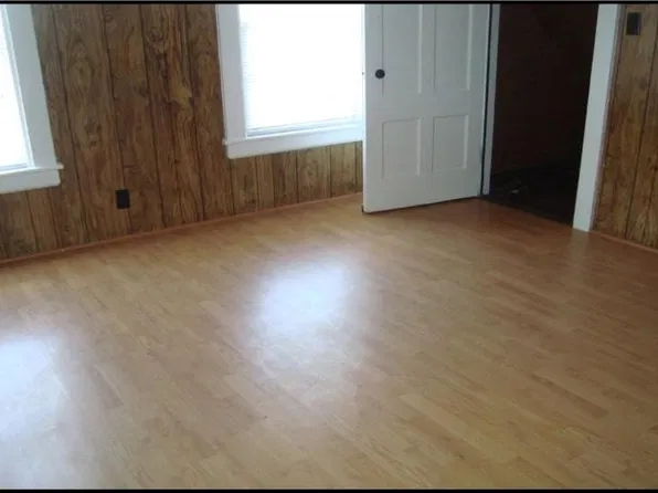 23 Belmont Pl #3, Brockton, MA 02301
