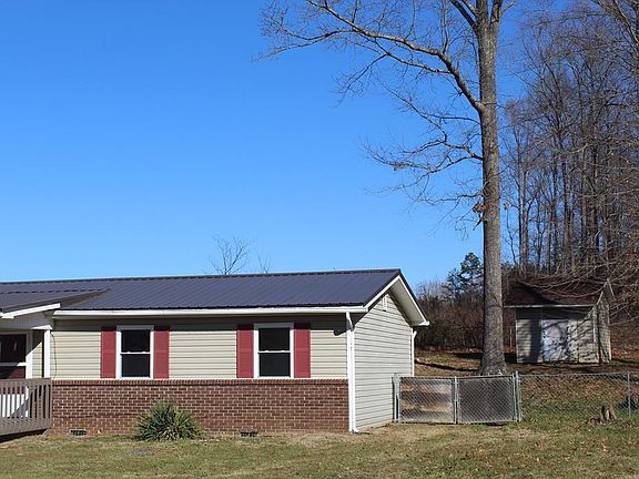 2nd image of 1344 Patricia Cir