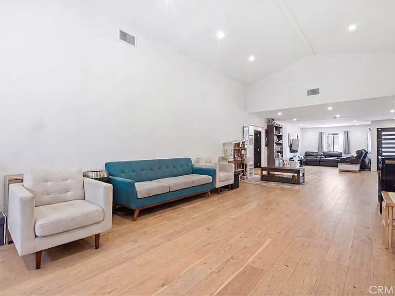 17713 Bullock St — Photo 12
