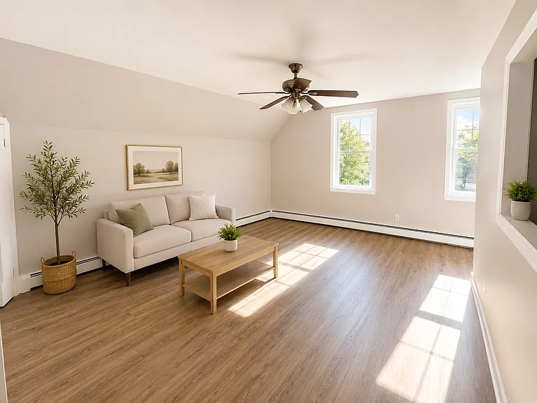 646 Maple St #3 — Photo 4