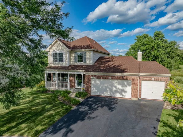 32535 Pilgrims Ct, Lakemoor, IL 60051
