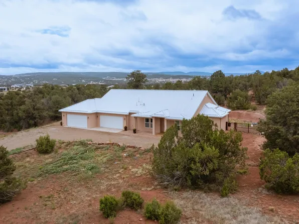 62 Express Blvd, Sandia Park, NM 87047