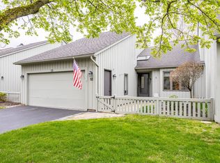 53 Waterview Cir, Rochester, NY 14625