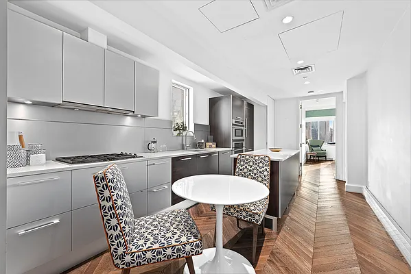 Sold by Compass | media 3