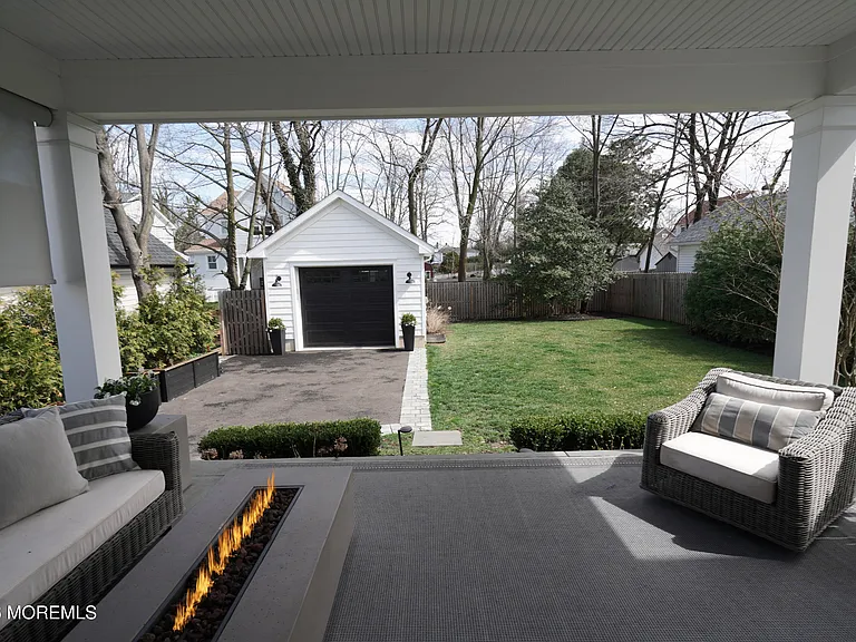 127 Hance Rd — Photo 31