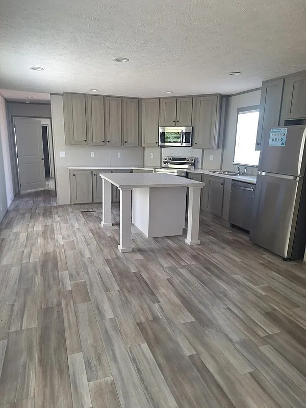 Building Photo - 4627 Blanche Rd #64