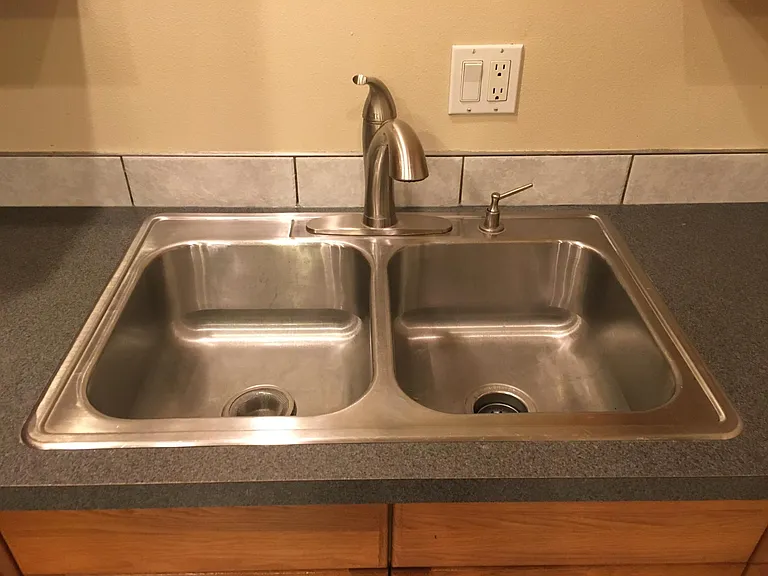 822 Sunset Blvd NE #101 — Photo 10