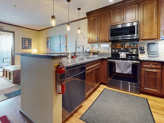 2nd image of 205 Snowcre St #A