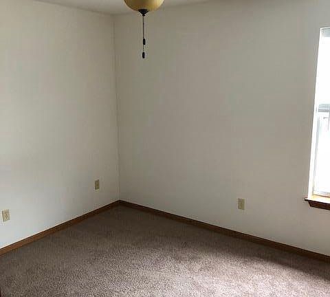 Bedroom #2 - new fans & hardware throughout 