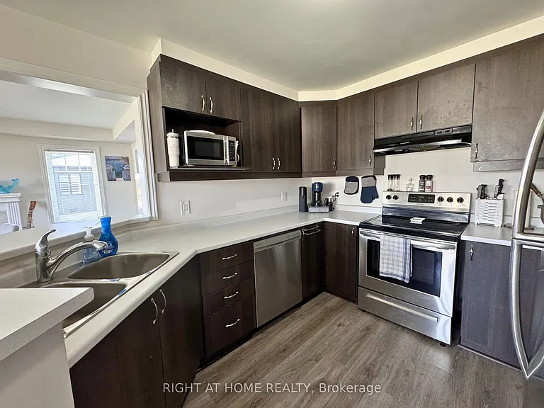 153 Cranesbill Rd — Photo 14
