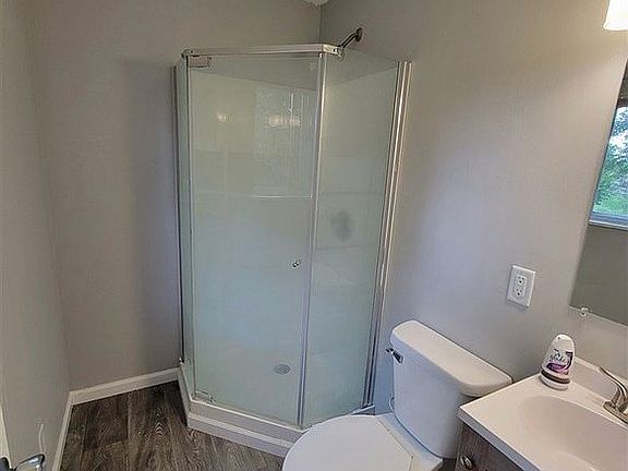 5th image of 1728 Idlewild Dr