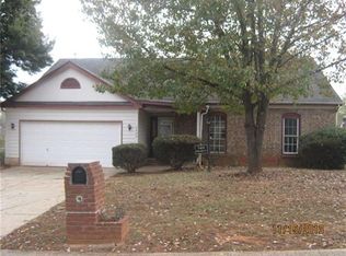 7400 Ginger Spice Ln, Charlotte, NC 28227