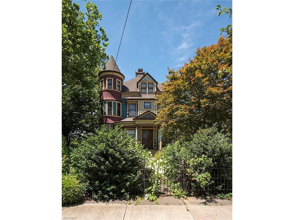 3206 W 14th St photo 1