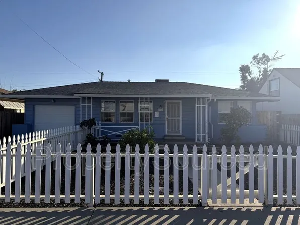 632 Fir St, Manteca, CA 95336