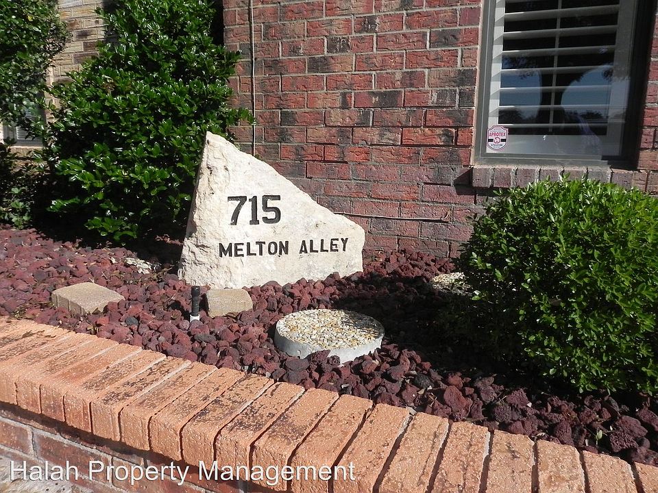 1st image of 715 Melton Aly