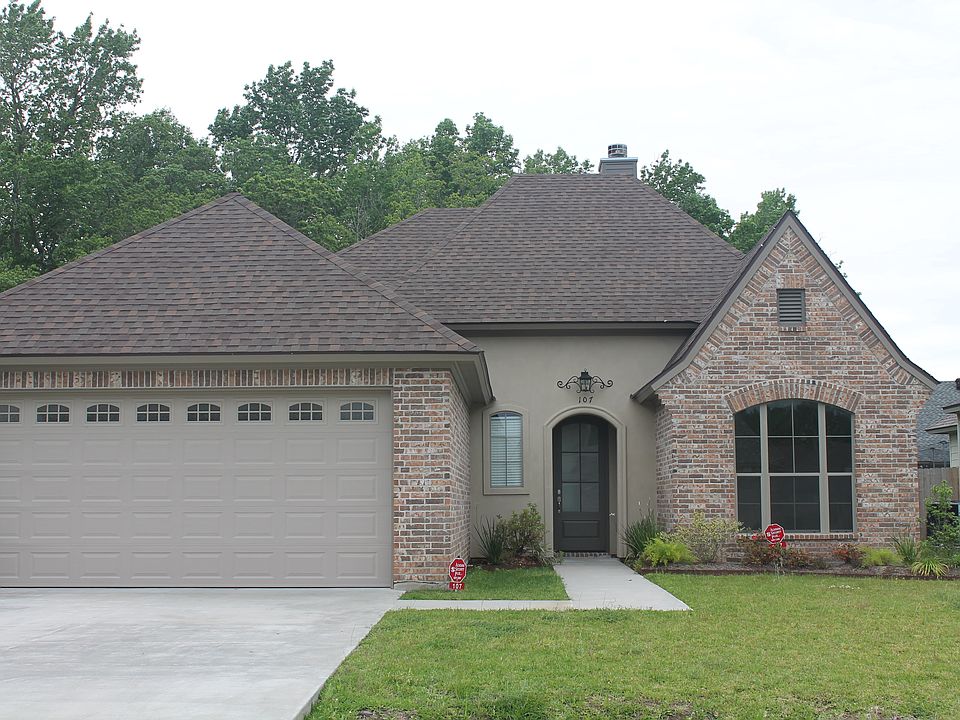 1st image of 107 Saw Lake Ln