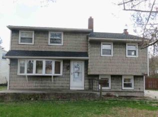11 Paterson Ave, Pennsville, NJ 08070