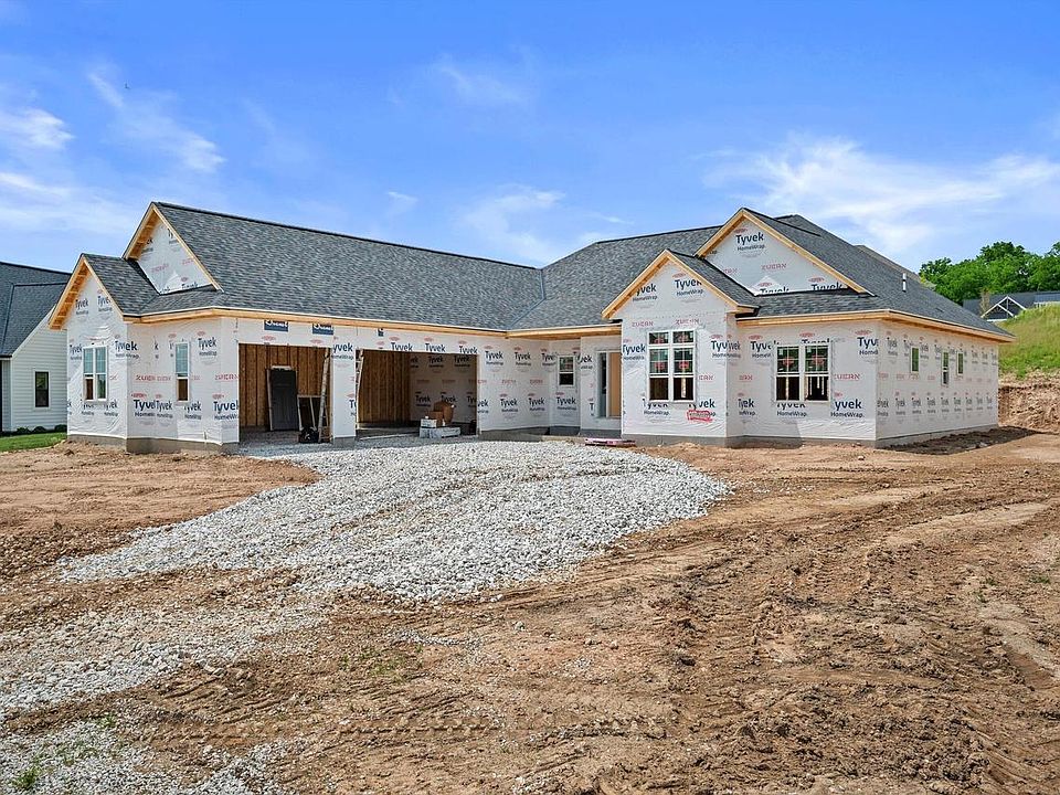 1st image of W253N5539 Crescent Hill DRIVE