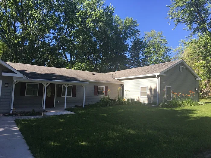 W3641 Park Dr — Photo 2