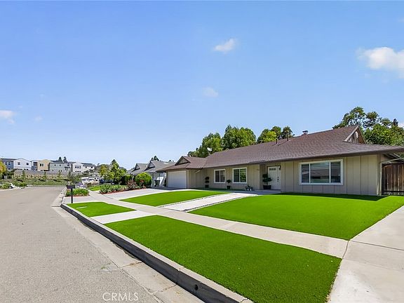 3rd image of 1506 Camino Del Sol