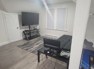 3-173 Laurens St #3, Cranston, RI 02910