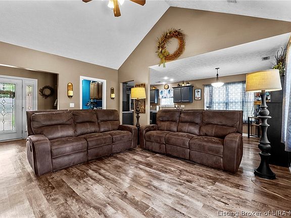 5th image of 4225 Silver Glade Trail