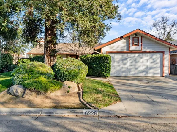 6226 N Brix Ave, Fresno, CA 93722