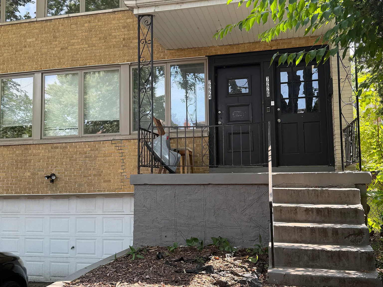 7224 Amherst Ave — Photo 2