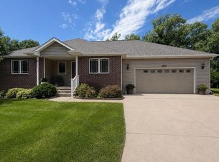 4001 87th St, Columbus, NE 68601