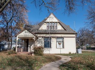 1411 Madison St, Fredonia, KS 66736