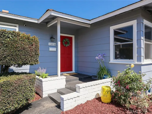 13216 S Wilton Pl, Gardena, CA 90249