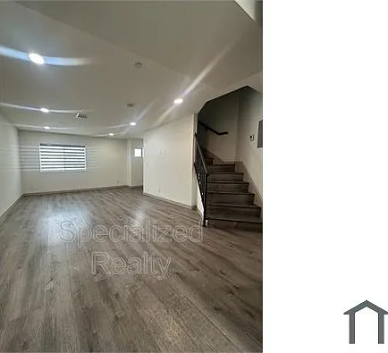 2 bed, $2,995 — Photo 4