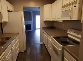 1563 Blaze Ln, Charleston, SC 29412