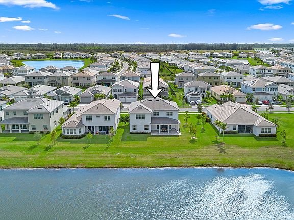 4th image of 15143 Courtland Court