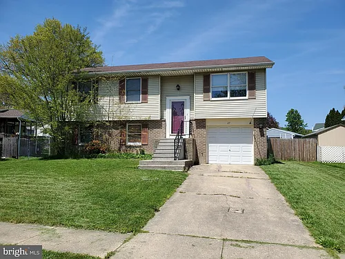 27 Harkfort Rd Photo 1