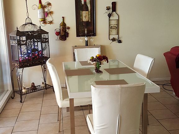 Beauitful lake condo town ho