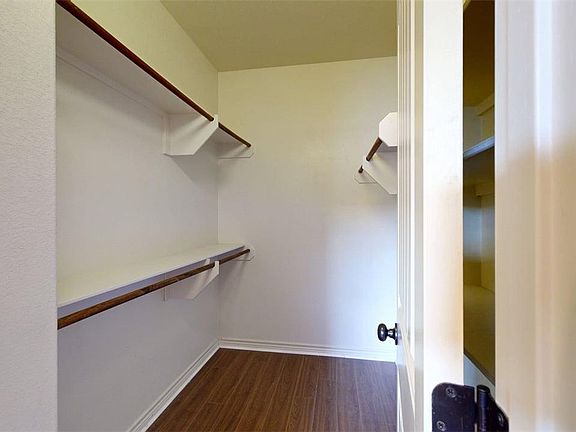 3rd image of 3007 Towers Pkwy #3007